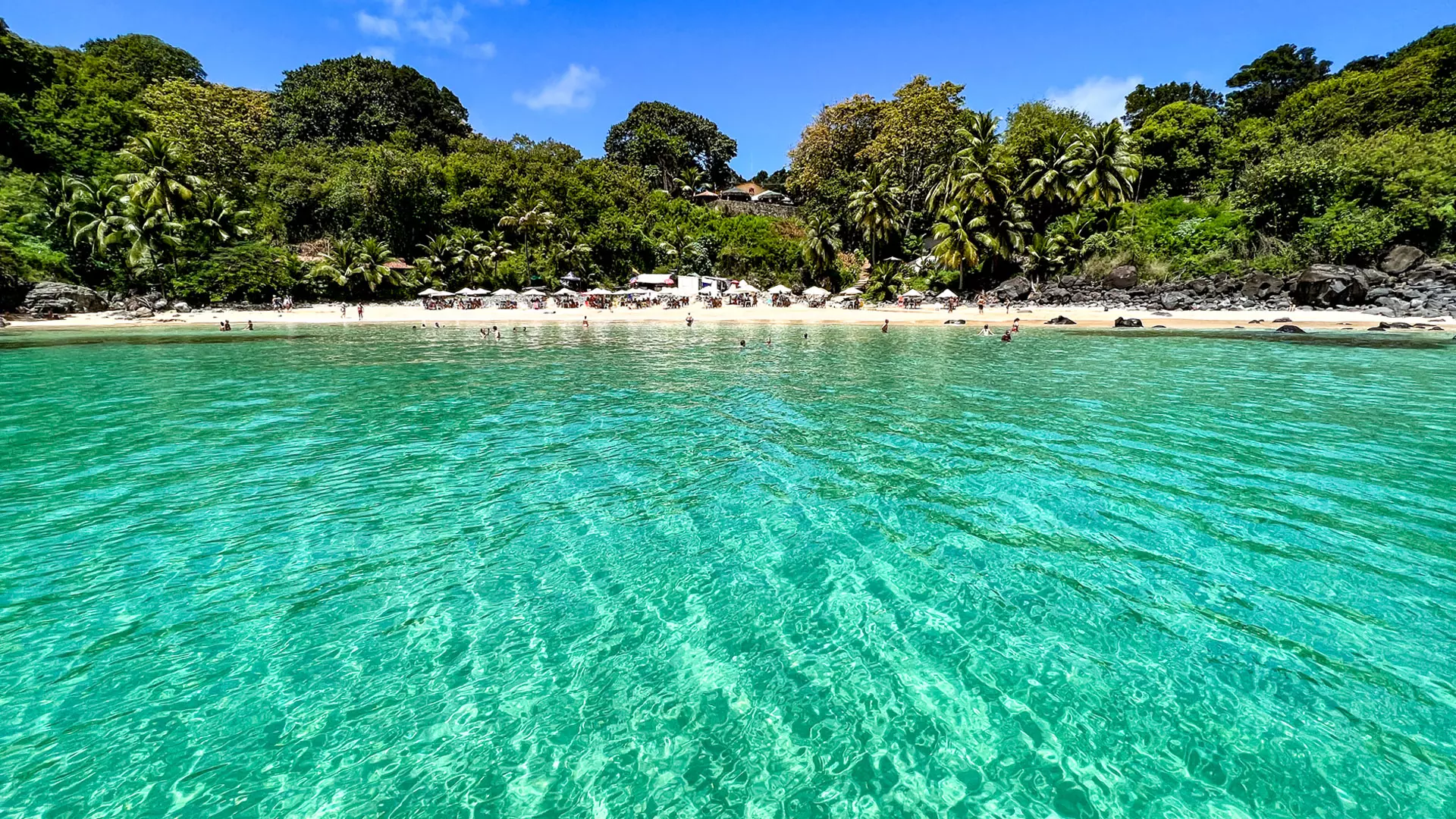 Quando ir a Fernando de Noronha: dicas mês a mês